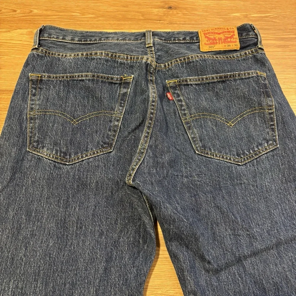 Levis see preowned visible